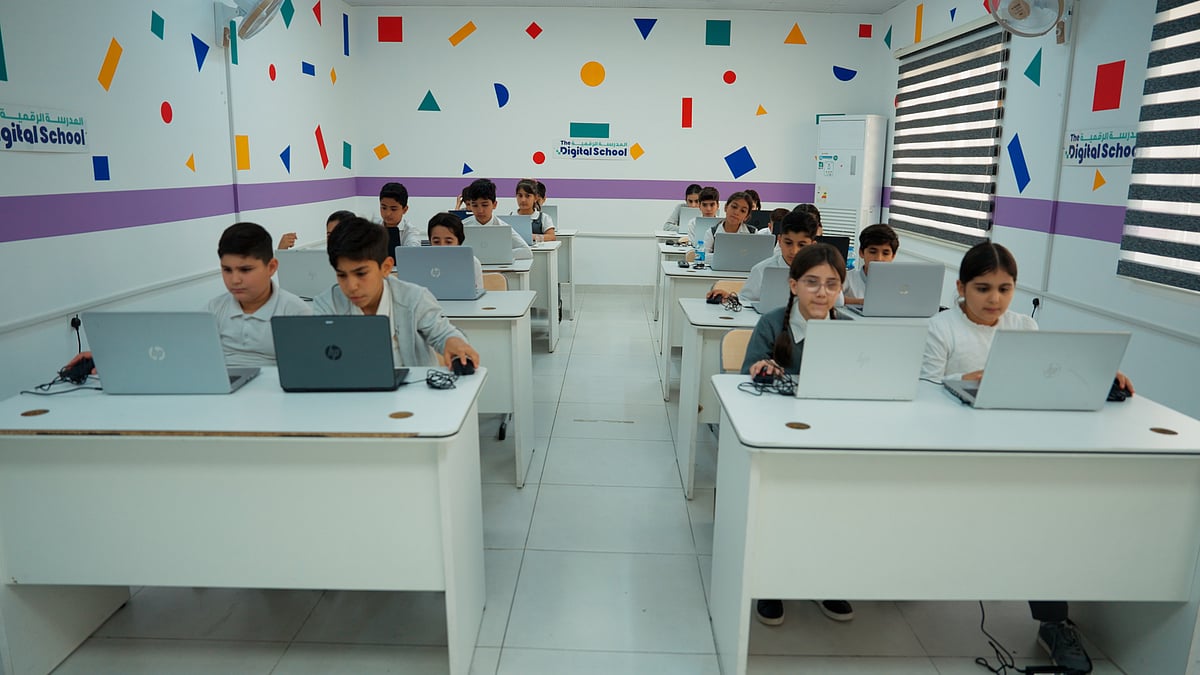'10,000 डिजिटल शिक्षक' योजना की शुरुआत डिजिटल स्कूल और इराक के कुर्दिस्तान के शिक्षा मंत्रालय द्वारा